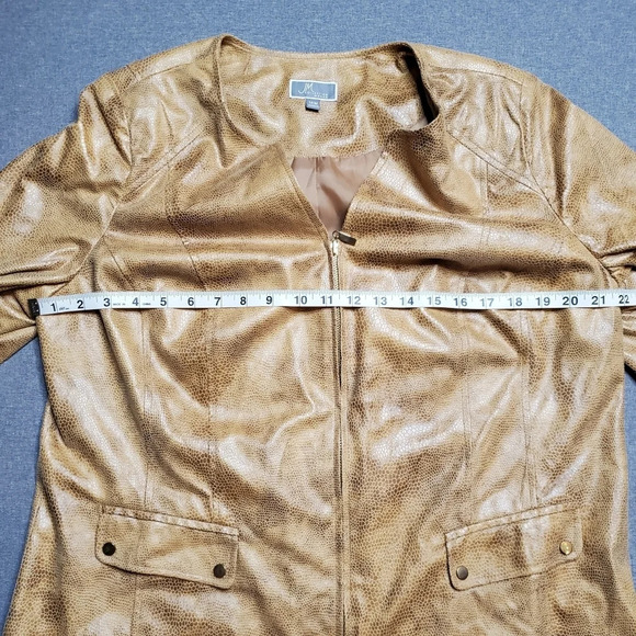 JM Collection Faux Leather Jacket - Picture 9 of 12